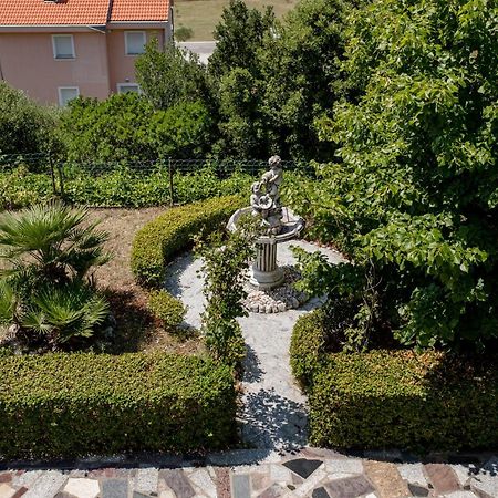 Apartments Davorka Kampor Екстериор снимка
