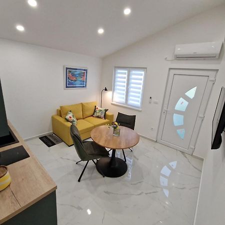 Apartments Davorka Kampor Екстериор снимка