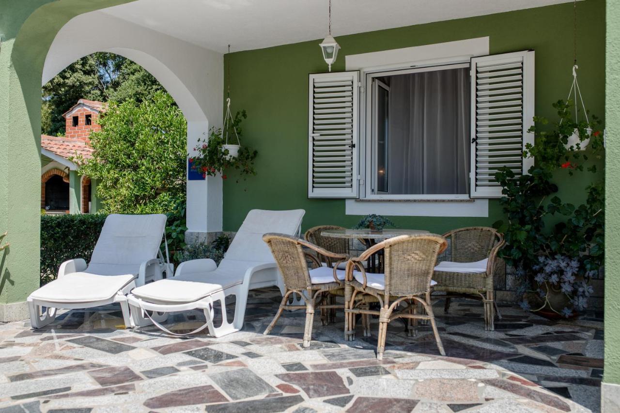 Apartments Davorka Kampor Екстериор снимка