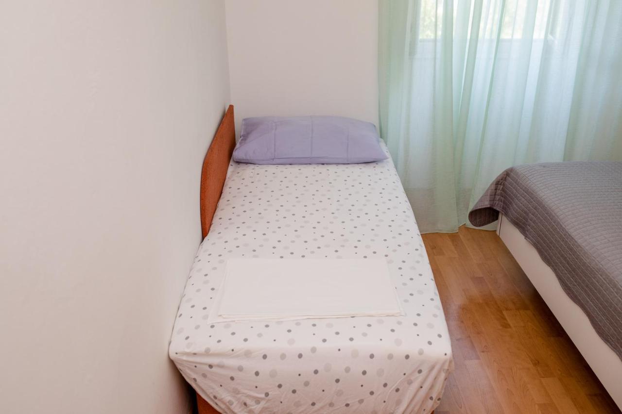 Apartments Davorka Kampor Екстериор снимка