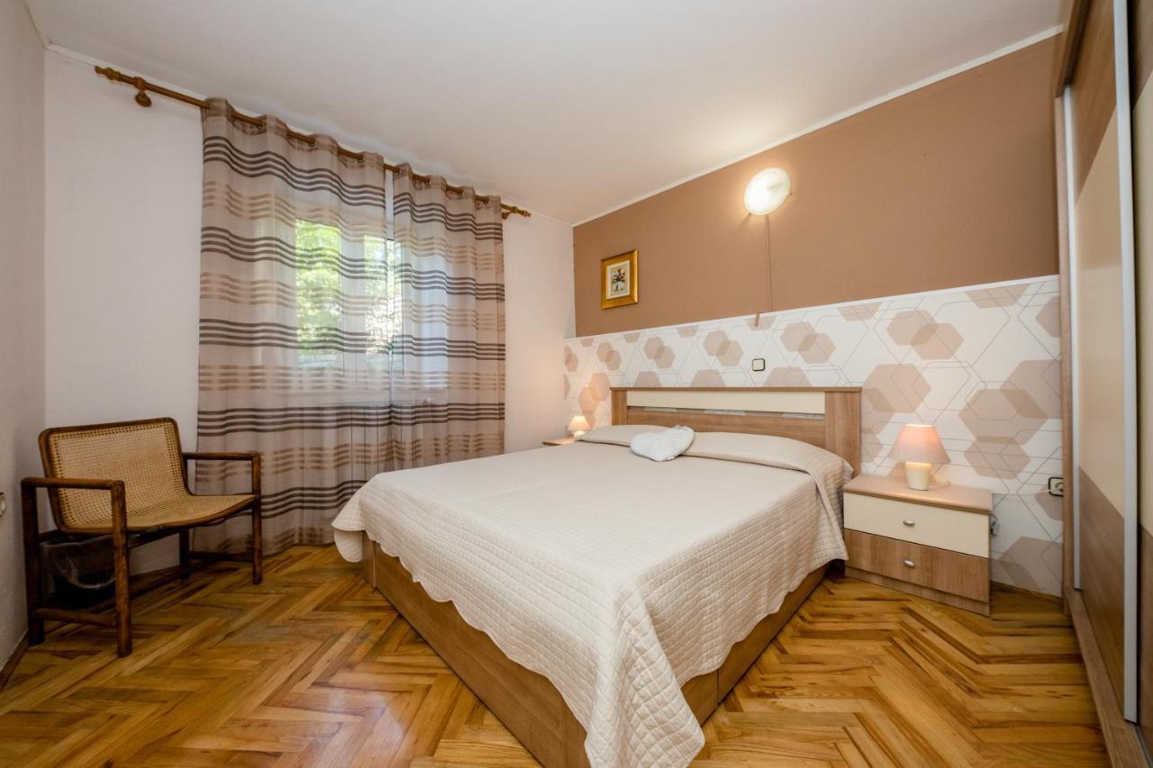 Apartments Davorka Kampor Екстериор снимка