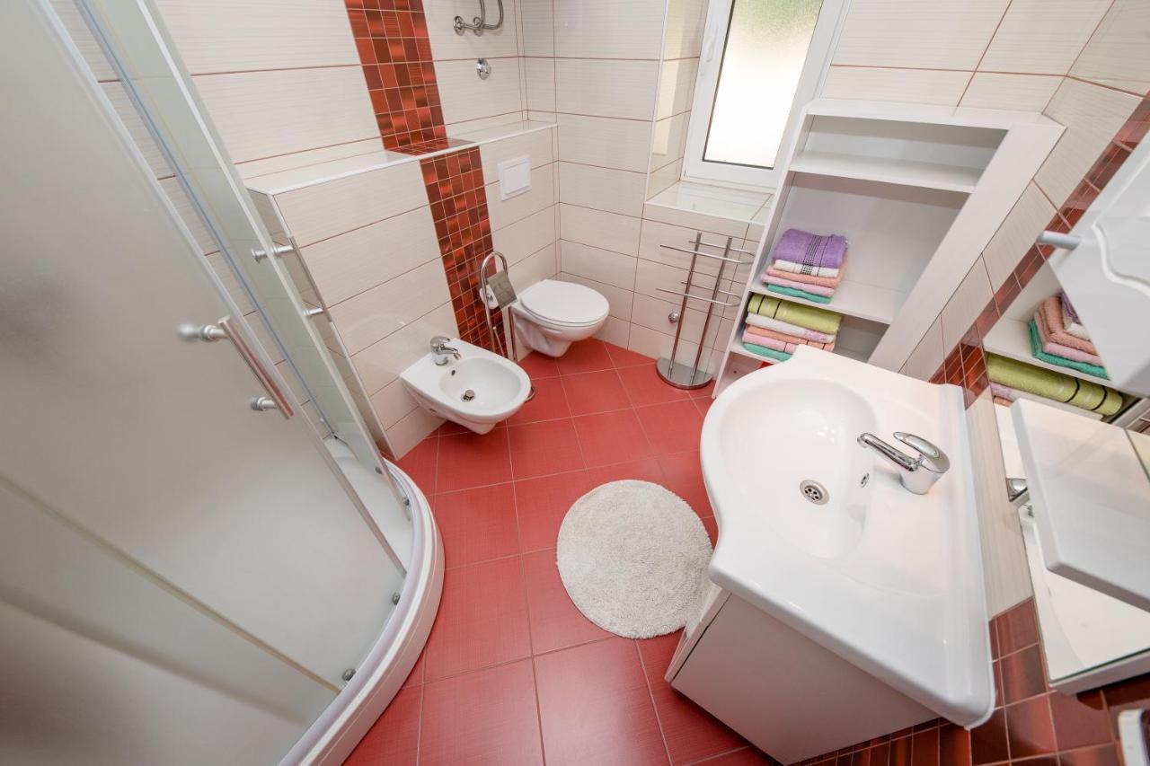 Apartments Davorka Kampor Екстериор снимка