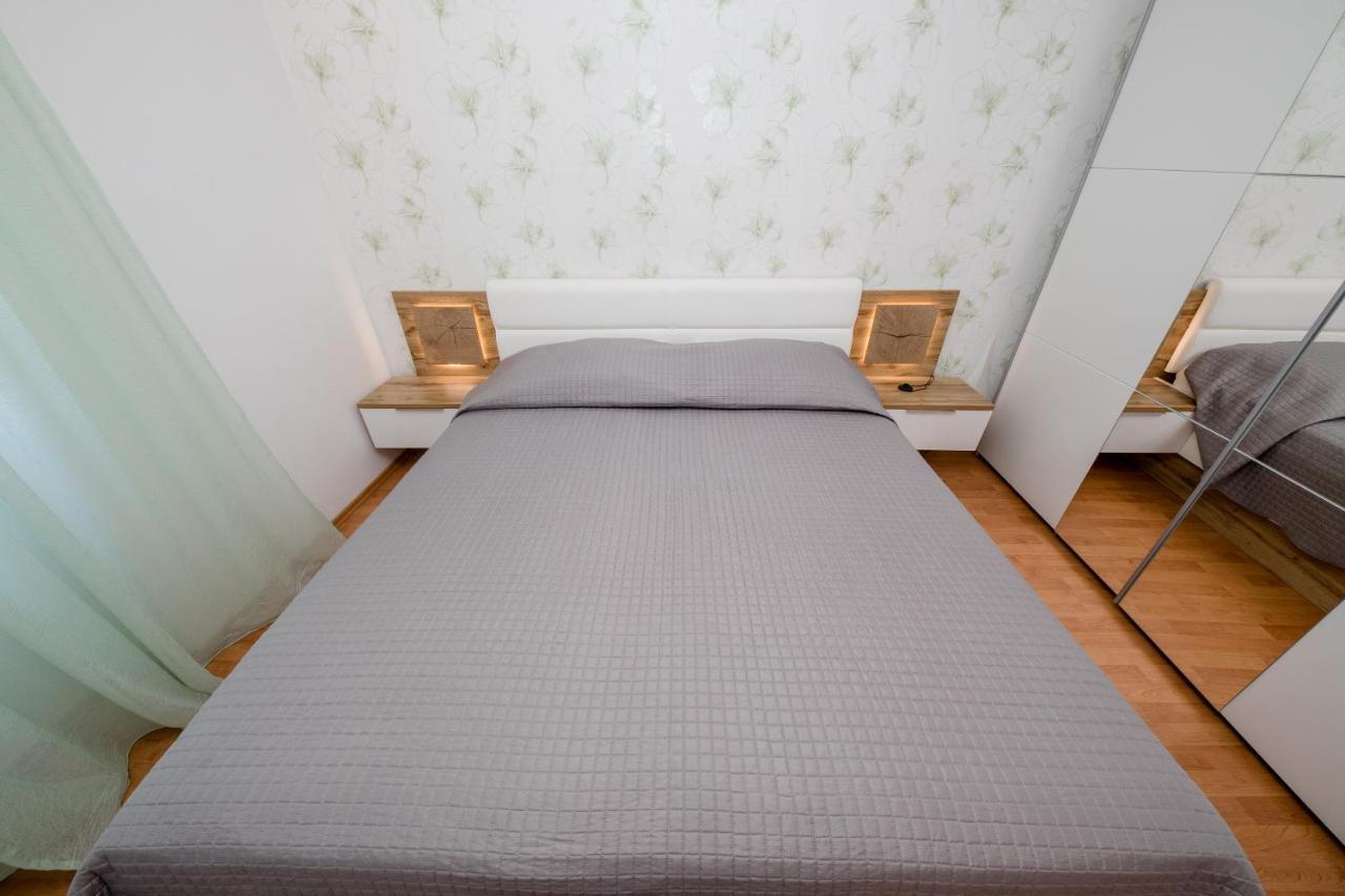 Apartments Davorka Kampor Екстериор снимка